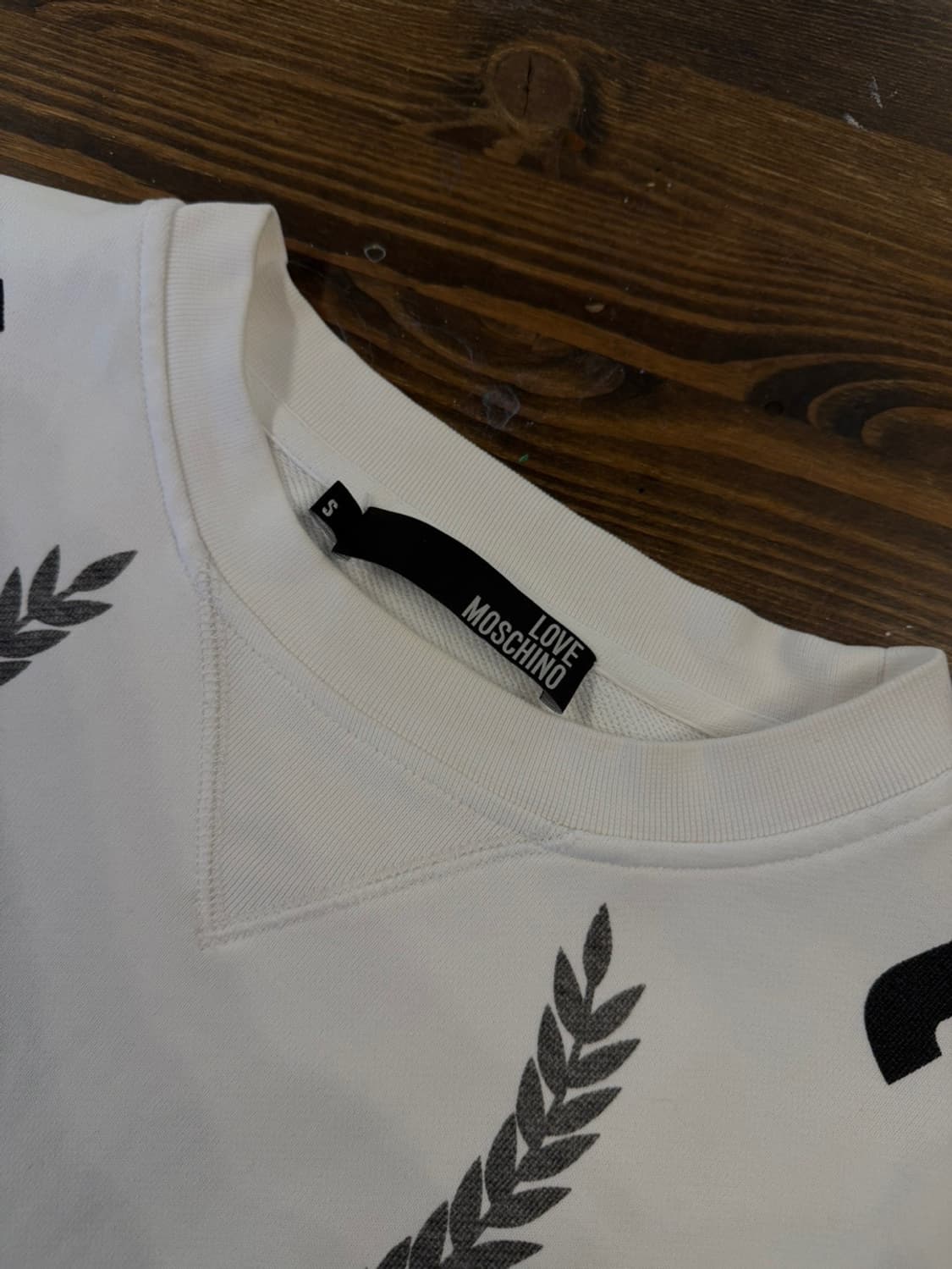 모스키노 그래픽 맨투맨 100 상품이미지8