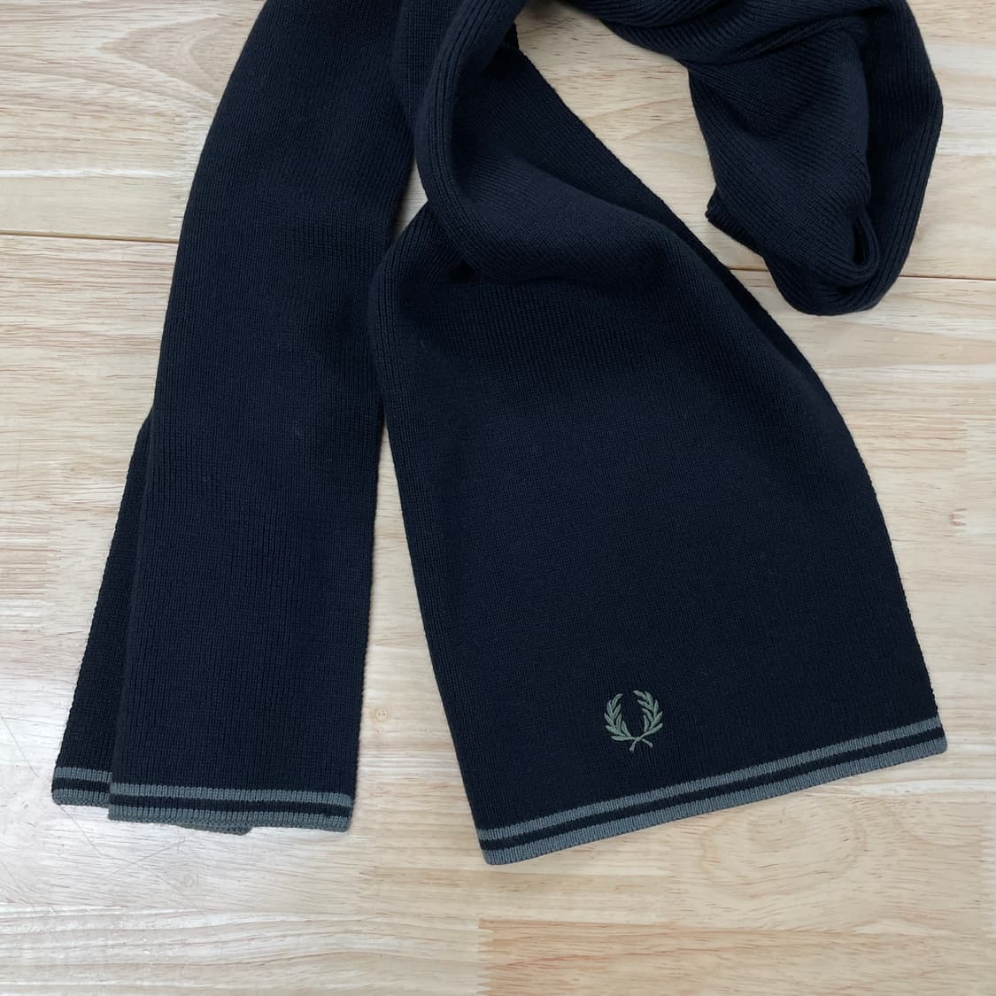 프레드페리 머플러 상품이미지2