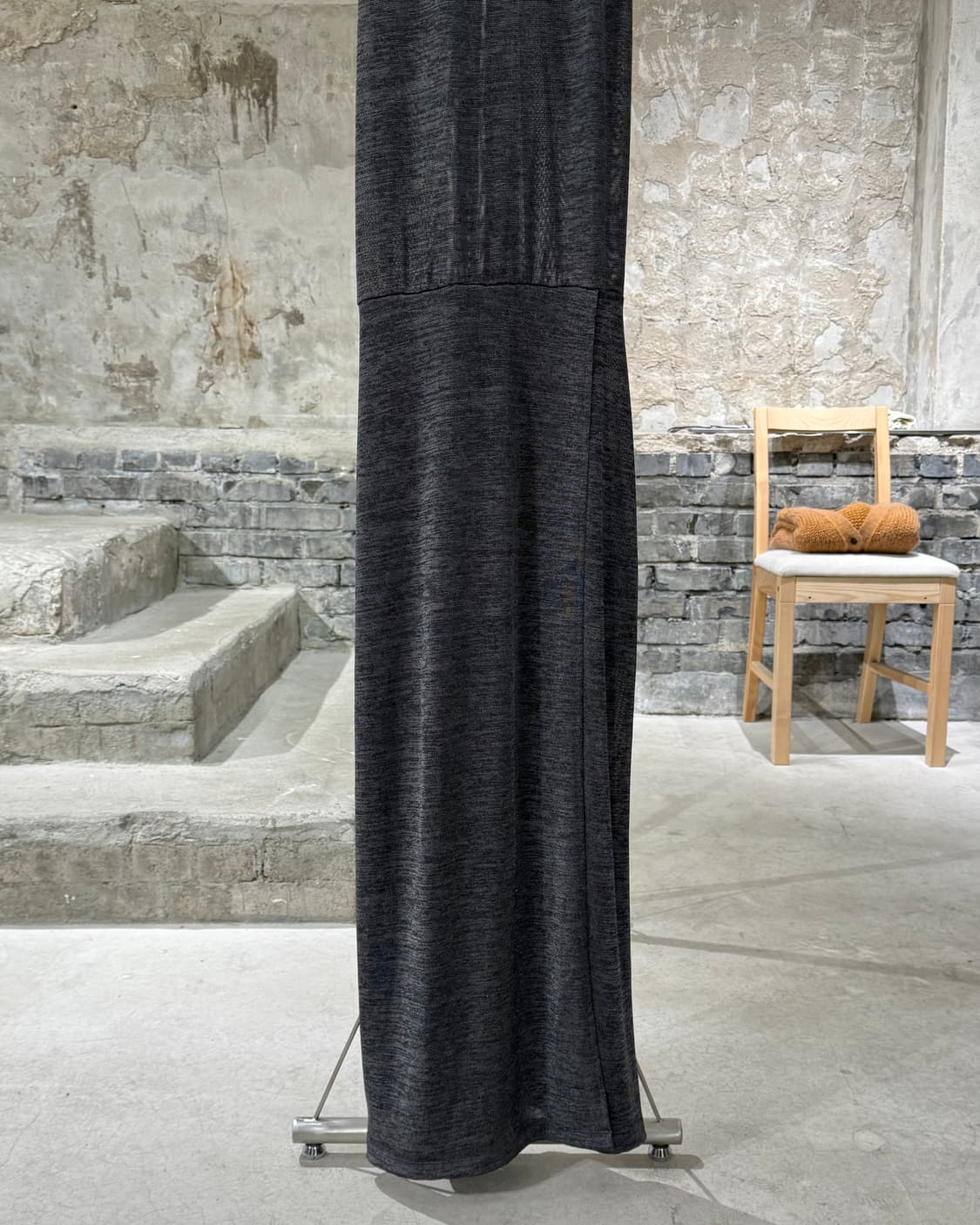 알렉산더 왕 차콜 슬리브리스 랩핑 폴리에스터 롱 원피스 상품이미지4