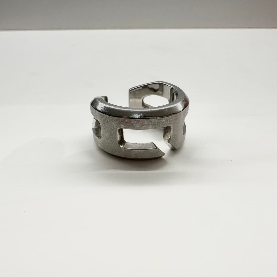 에르메스 브러쉬드 팔라듐 플레이 링 상품이미지7