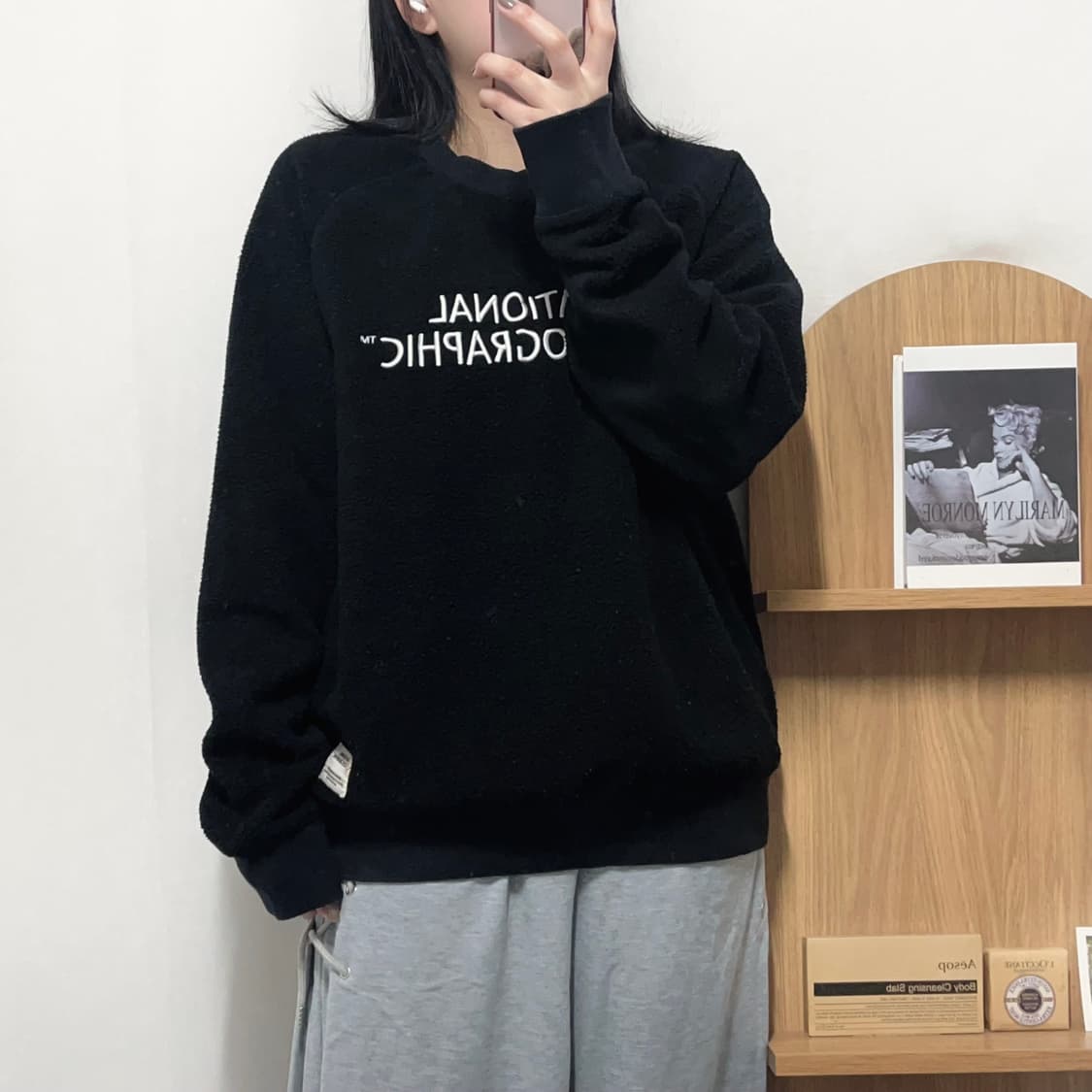 [정품] 네셔널지오그래픽 블랙 후리스 맨투맨 [ L ] 상품이미지2