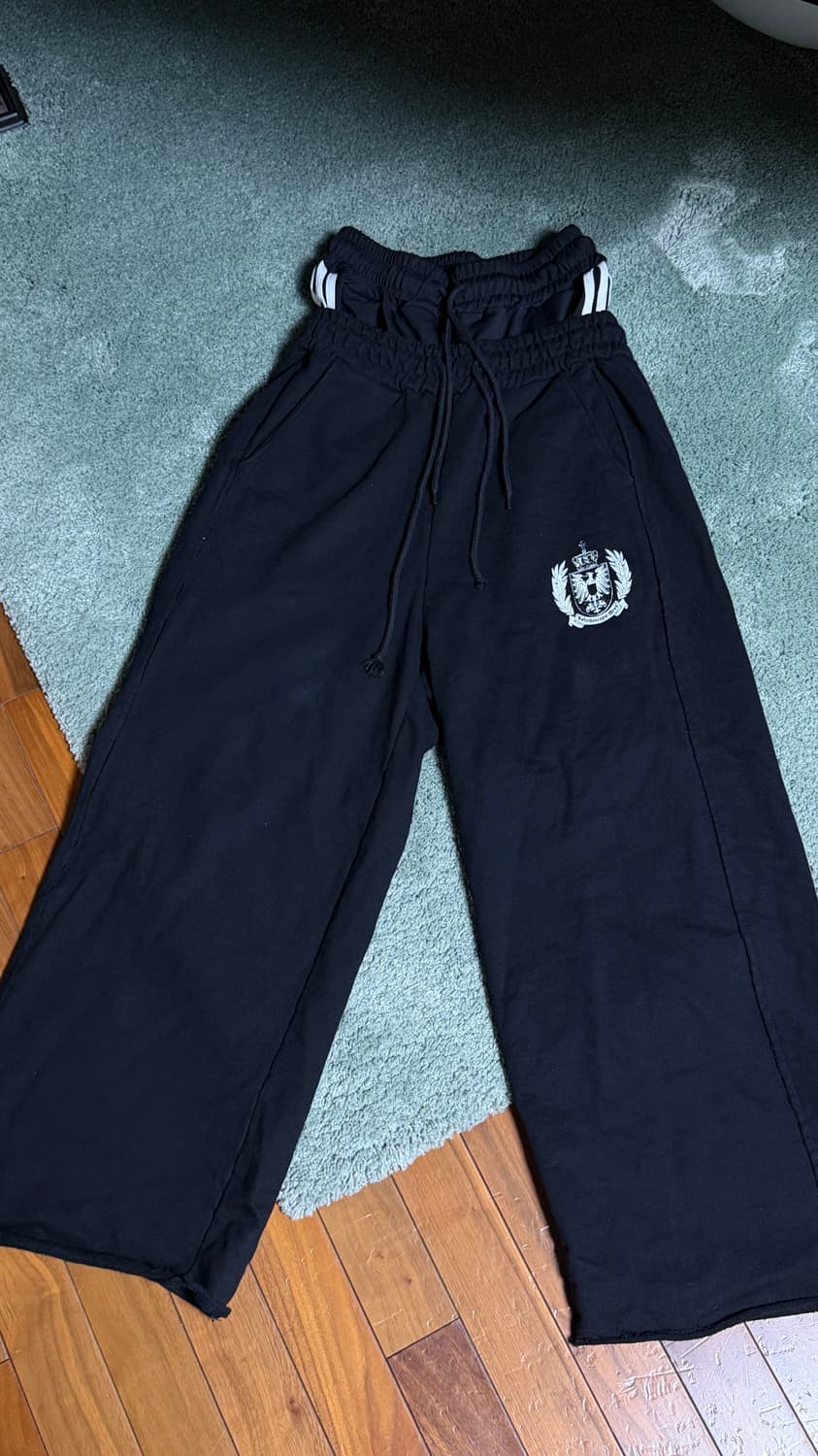 [2] 선데이오프클럽 새깅 팬츠 상품이미지1