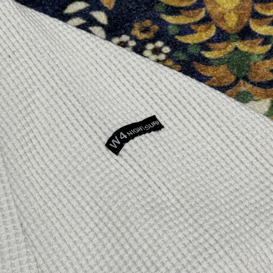 [재패니즈]WFour Y2K 헨리넥 와플 니트 슬리브 상품이미지4