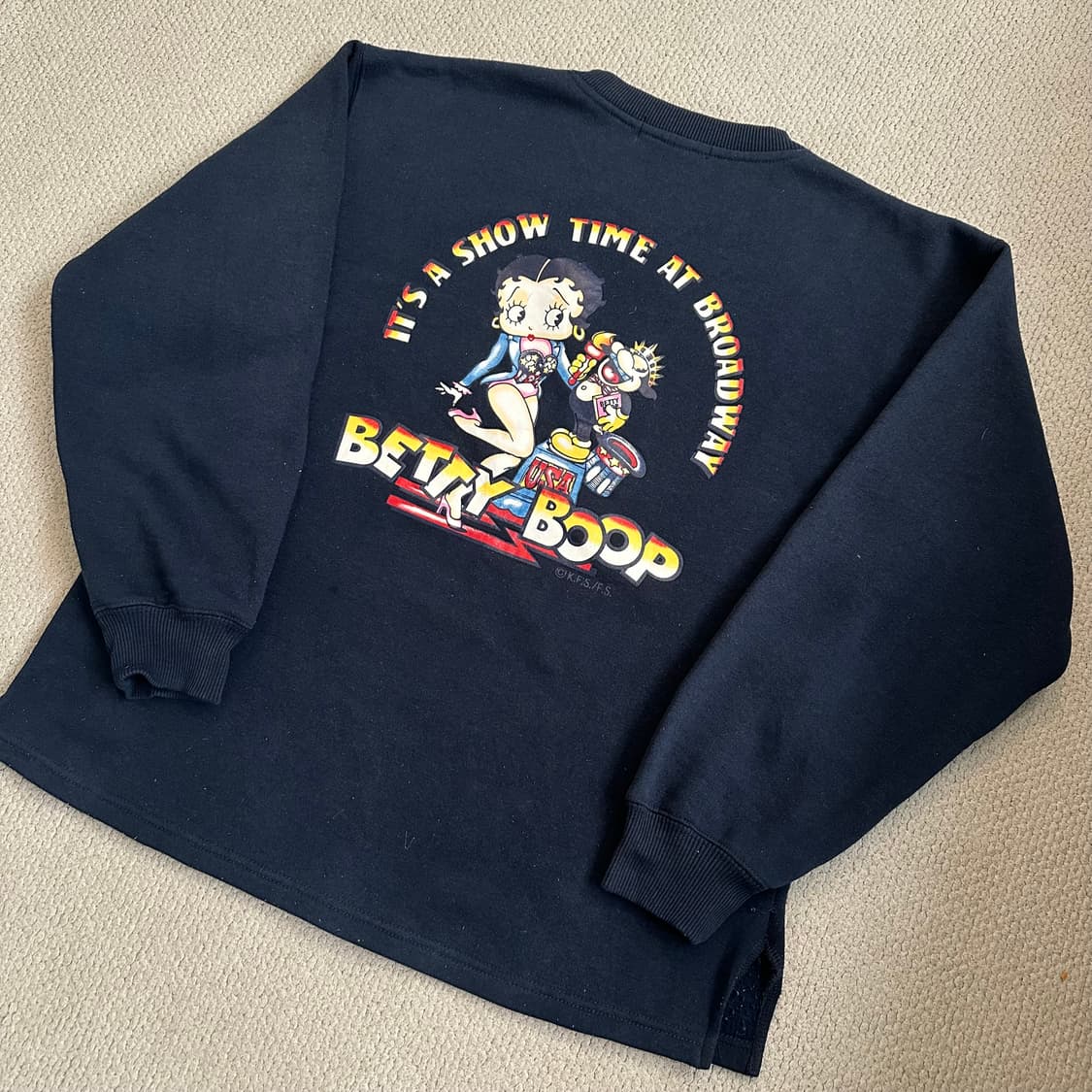 베티붑(​Betty Boop) 맨투맨 상품이미지3