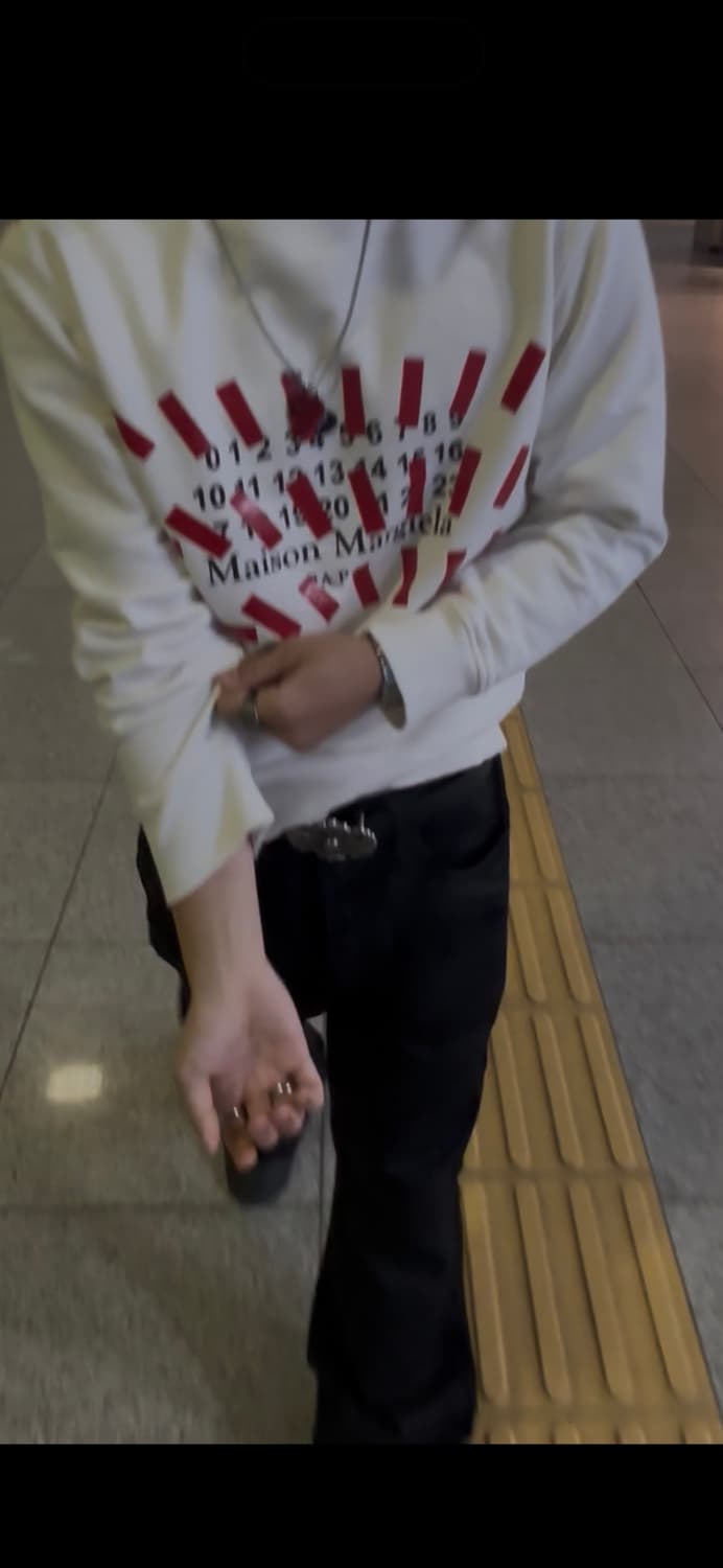 메종마르지엘라 맨투맨 상품이미지1