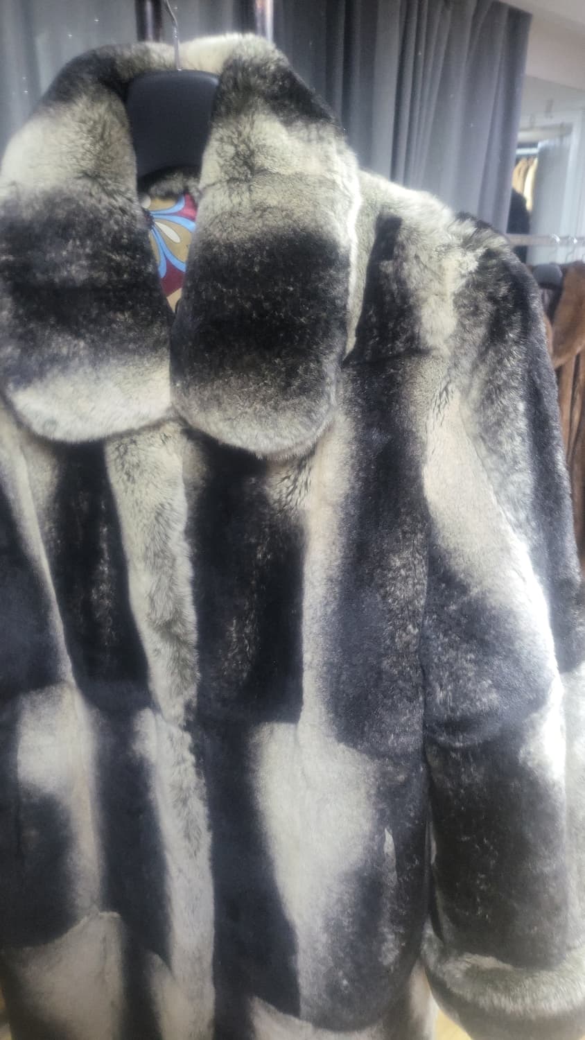 친칠라 66~77사이즈 코트 판매합니다 드라이완료 상품이미지2