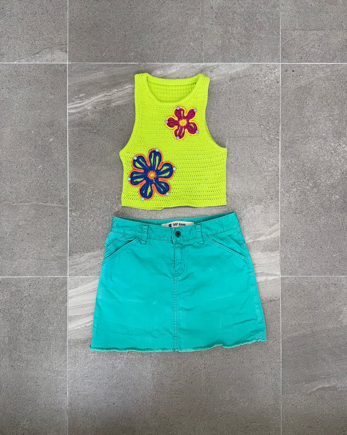 Lime knit flower crop sleevless 상품이미지1