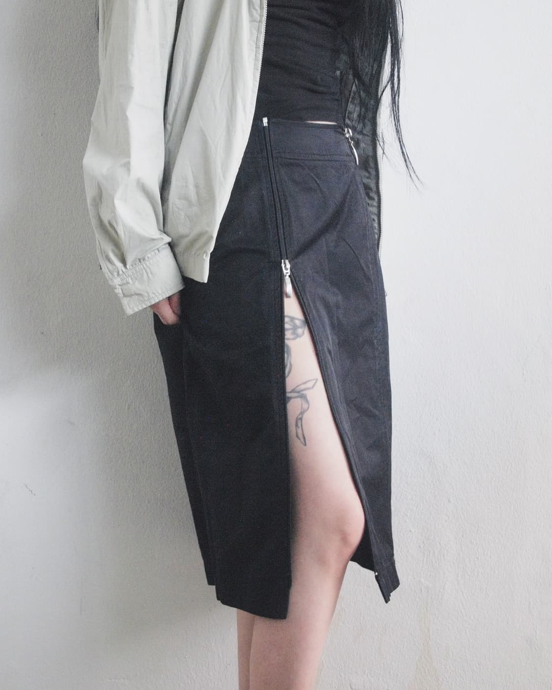 maurice abot 언밸런스 프론트지퍼 나일론 스커트 상품이미지1