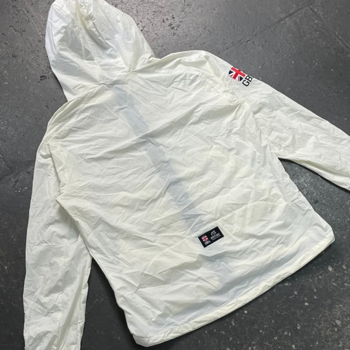 100 데상트 브리티쉬 트라이애슬론 바람막이  상품이미지7