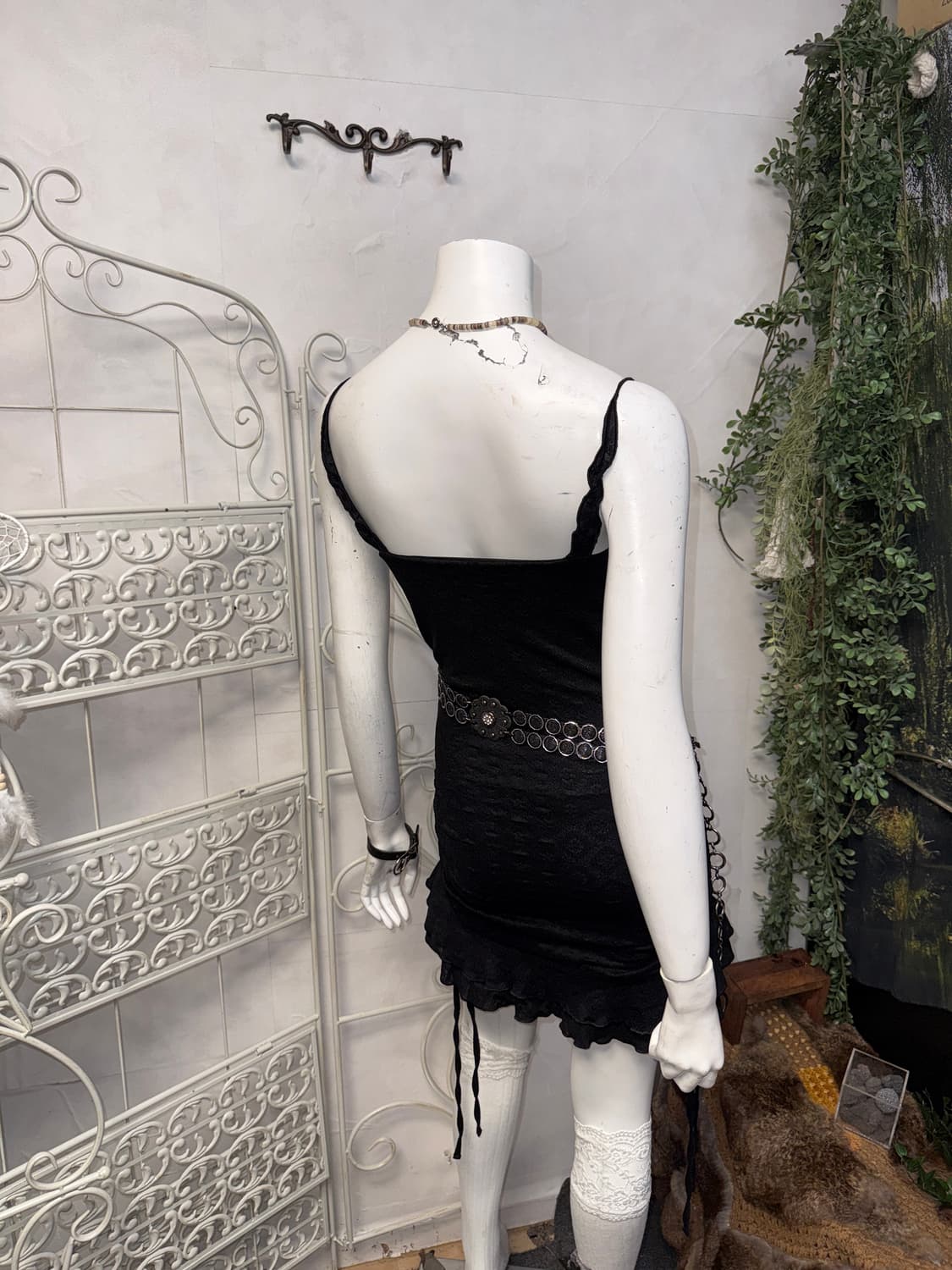 Black floral lace side shirring mini ops 상품이미지3