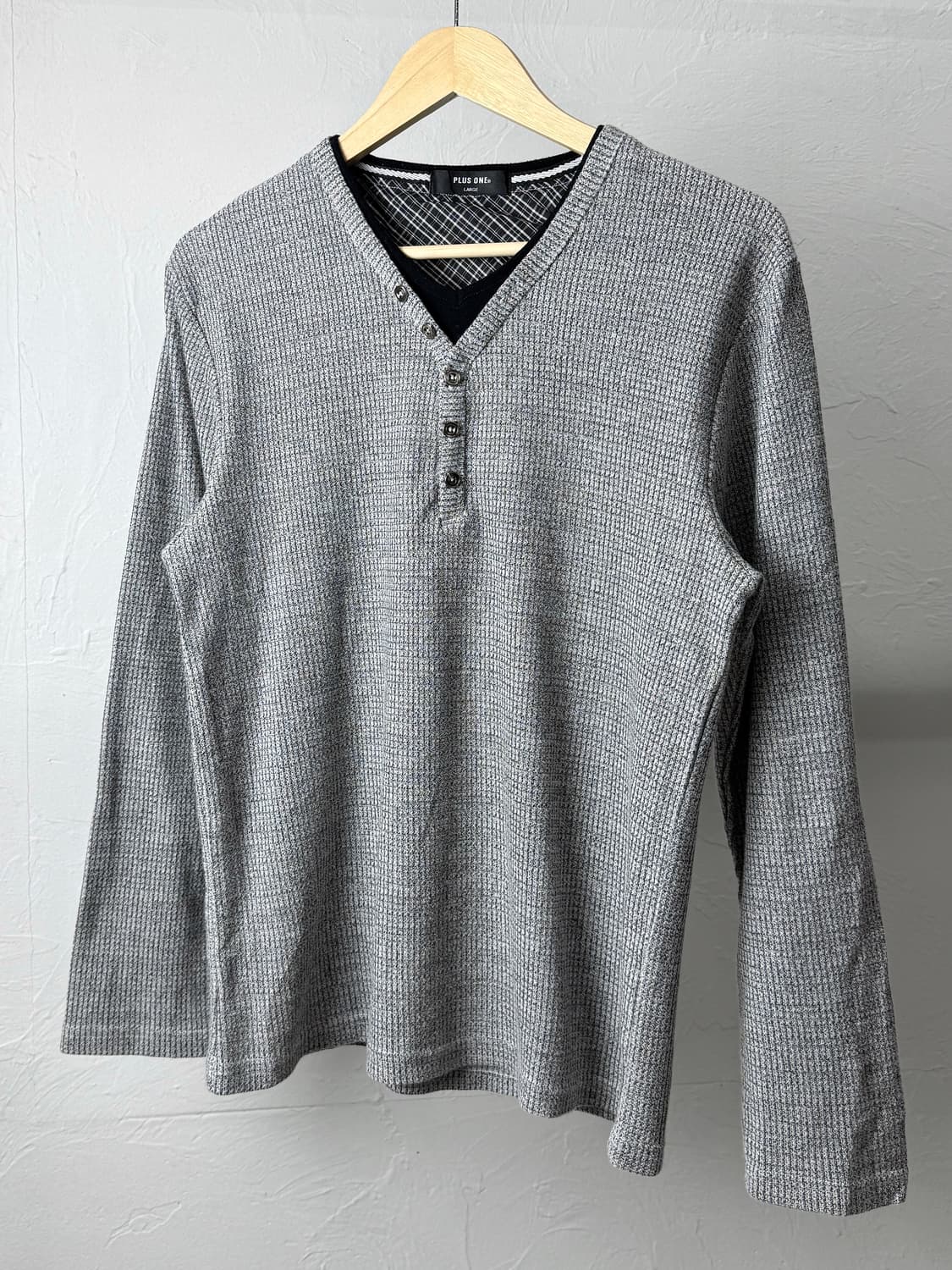 Plus One 헨리넥 롱 슬리브 상품이미지2