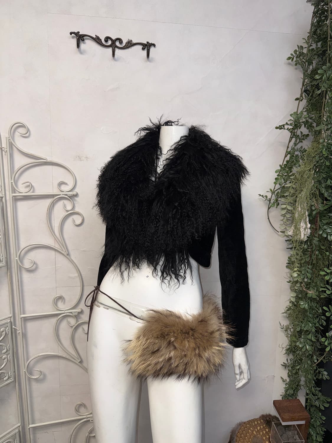 Black grunge hairy fur velvet bolero jk 상품이미지5
