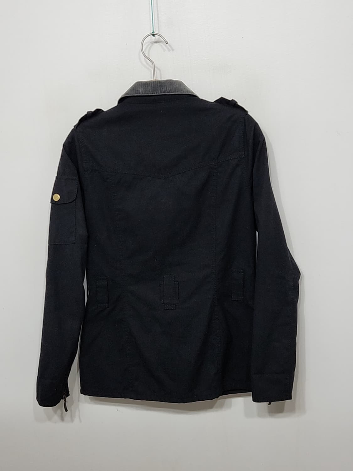 (S) 바버 인터내셔널 왁스자켓 블랙 왁싱점퍼 견장  상품이미지7