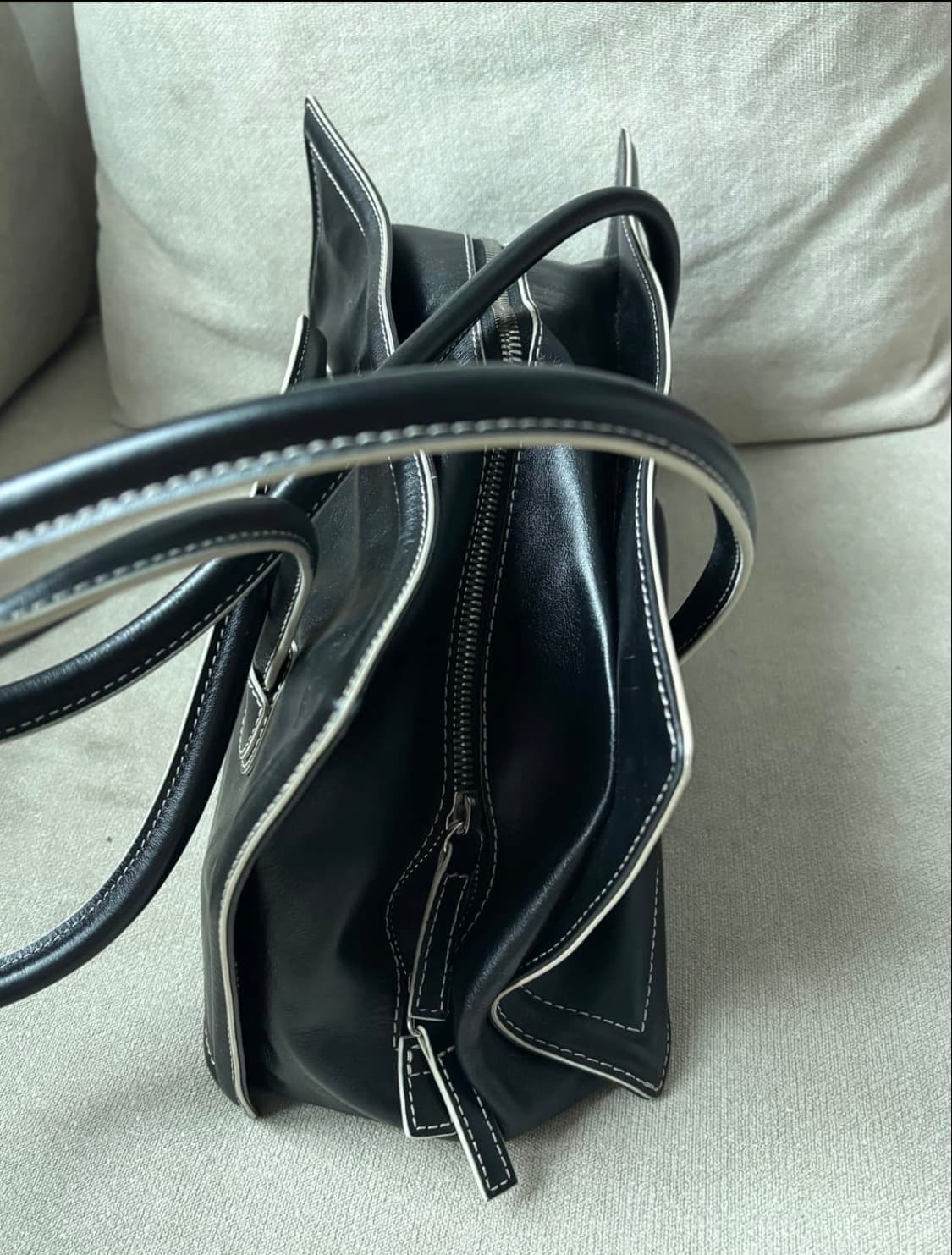 마지셔우드 블랙 보스턴백 상품이미지4