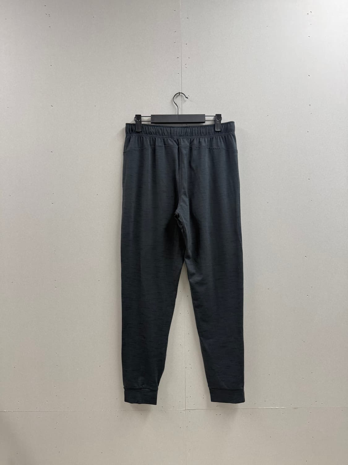 남성 M / 나이키 드라이핏 조거팬츠  상품이미지1