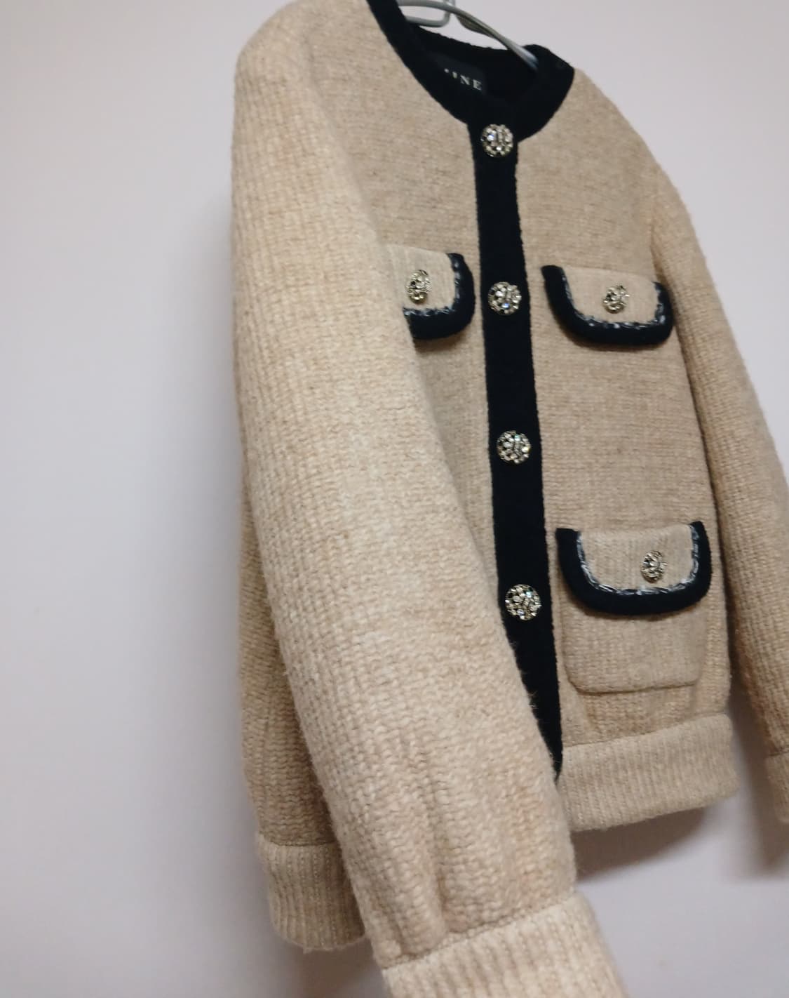 마인 MINE 이탈리아 낙타모 큐빅버튼 도톰 가디건 상품이미지6