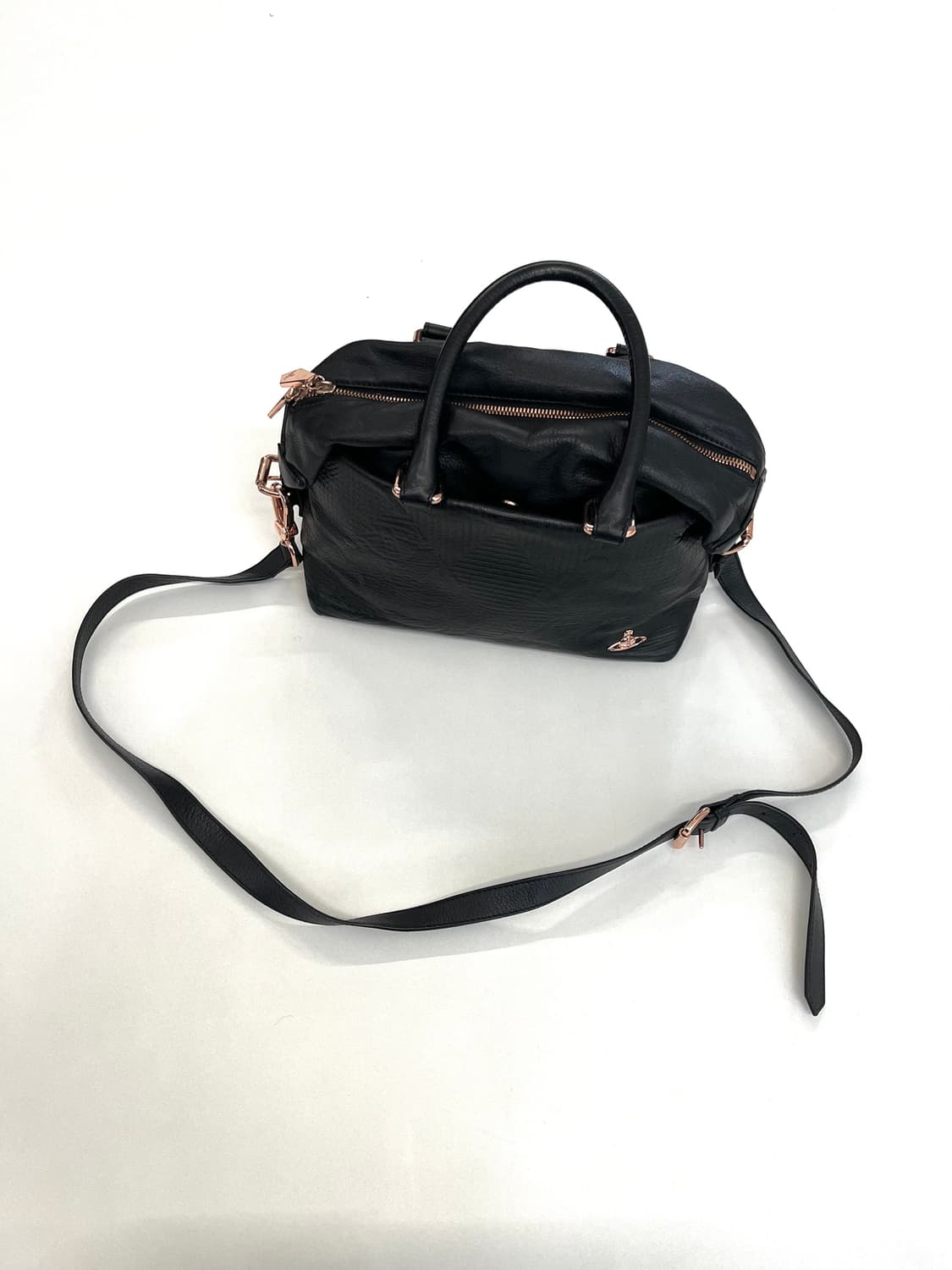 비비안웨스트우드 오알비 레더 크로스백 상품이미지5