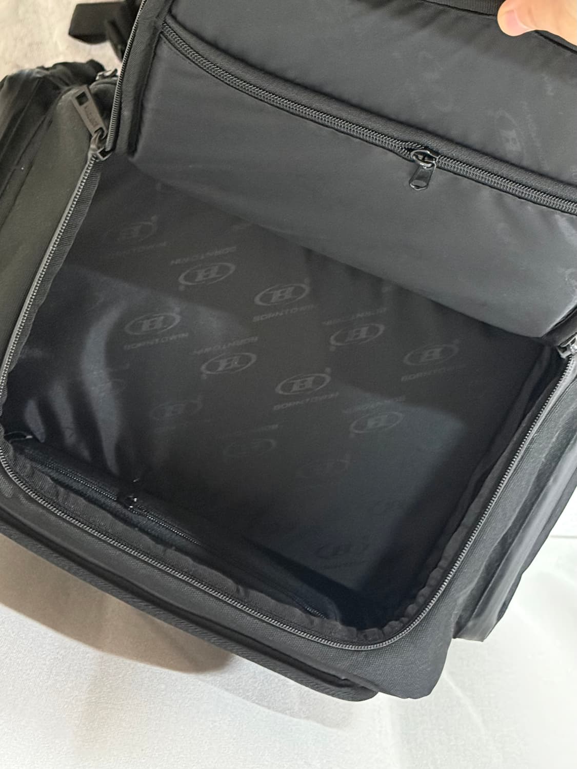 본투윈 B1 블랙 헬스 백팩  상품이미지7