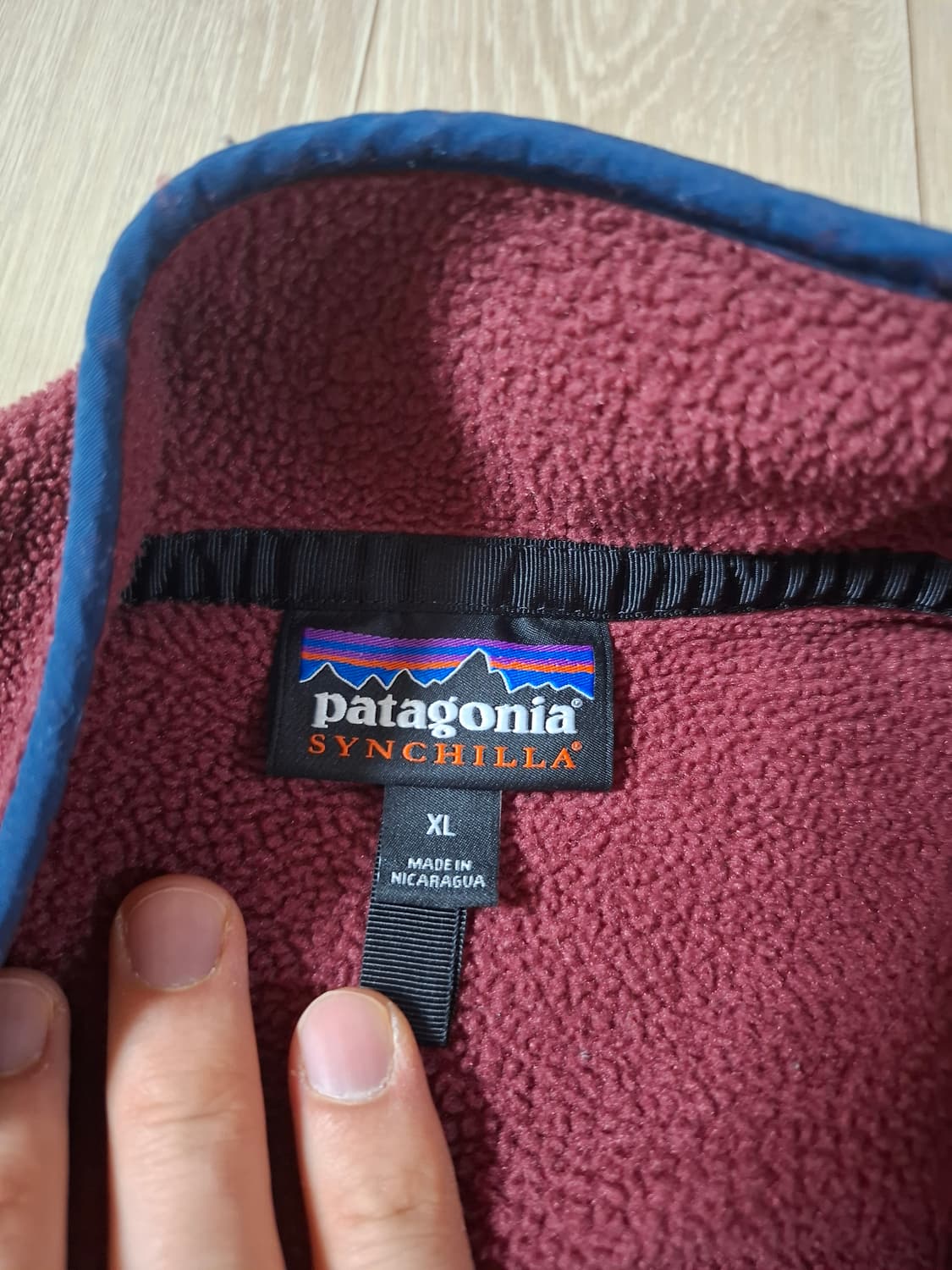 XL 파타고니아 신칠라 플리스 풀오버 버건디 상품이미지3