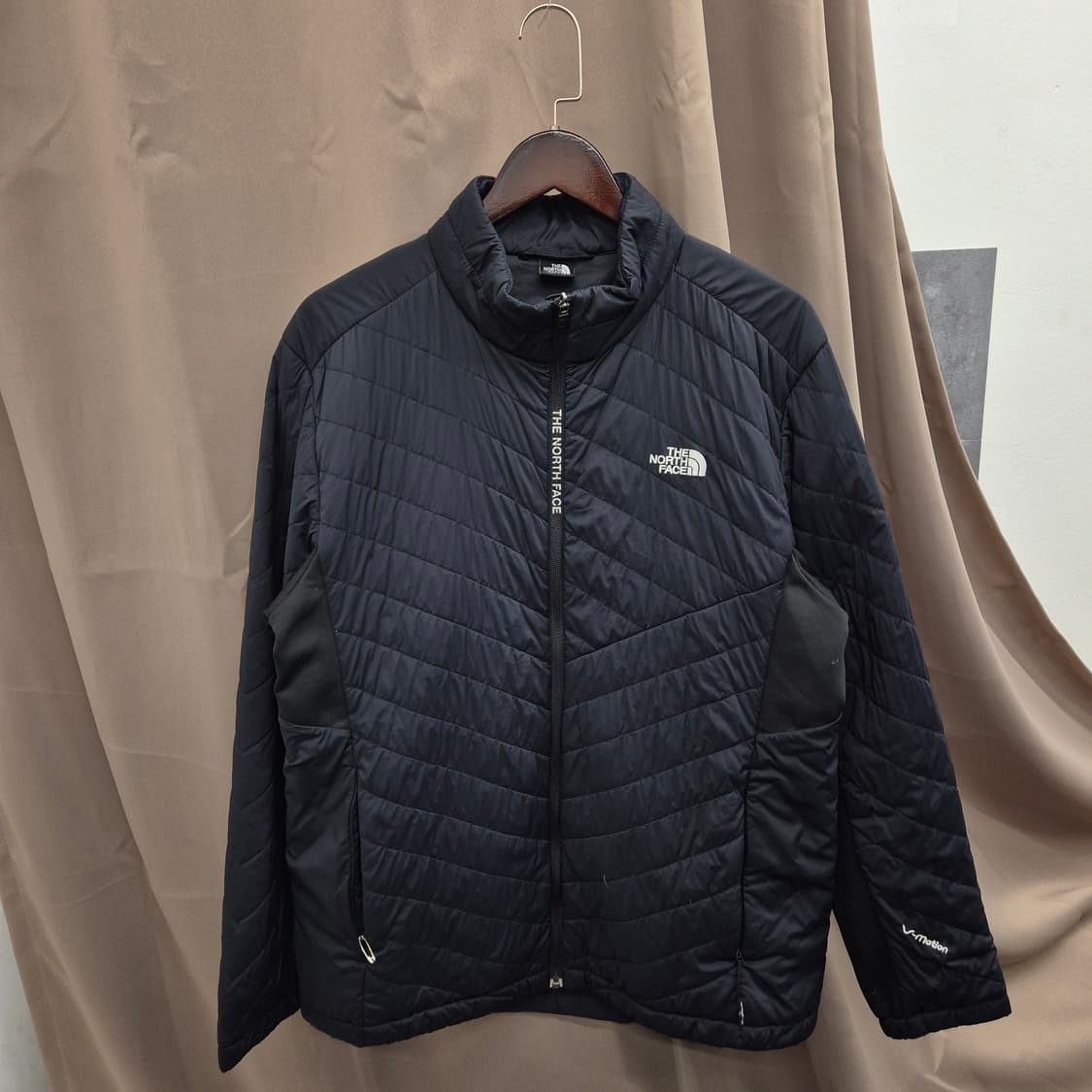 노스페이스 브이모션 경량패딩 110 상품이미지1