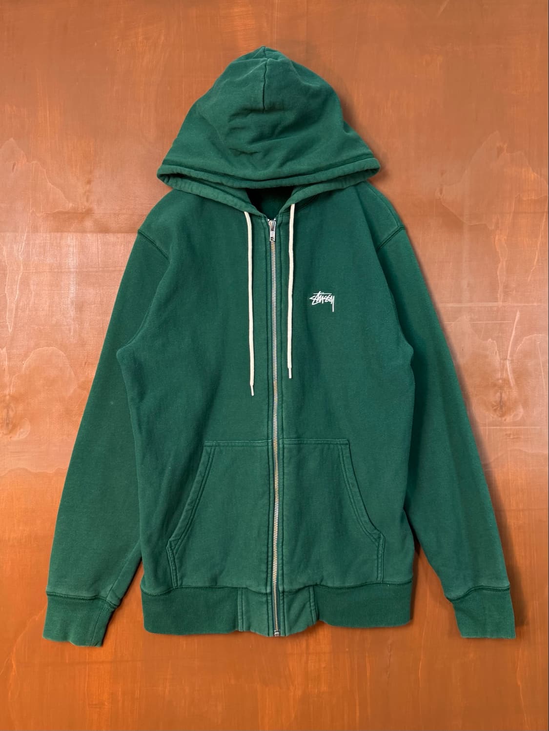 스투시 베이직 로고 후드집업 상품이미지1