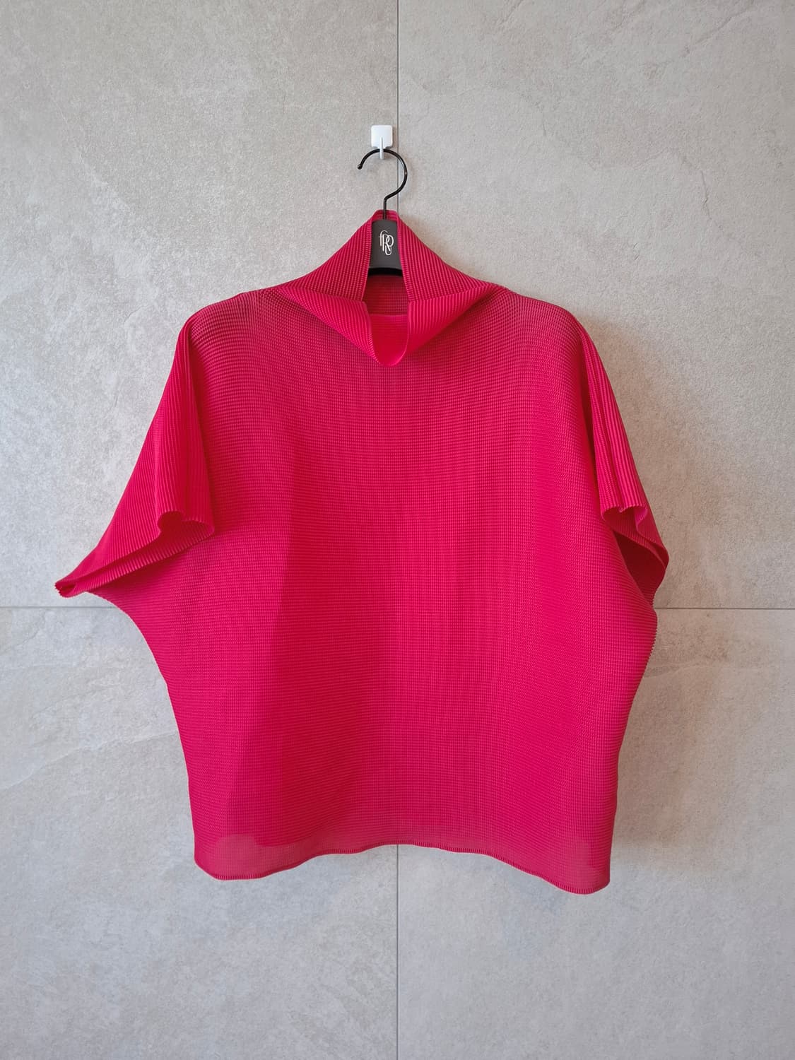 이세이미야케 돌먼 스트레치 플리츠플리즈 상품이미지1