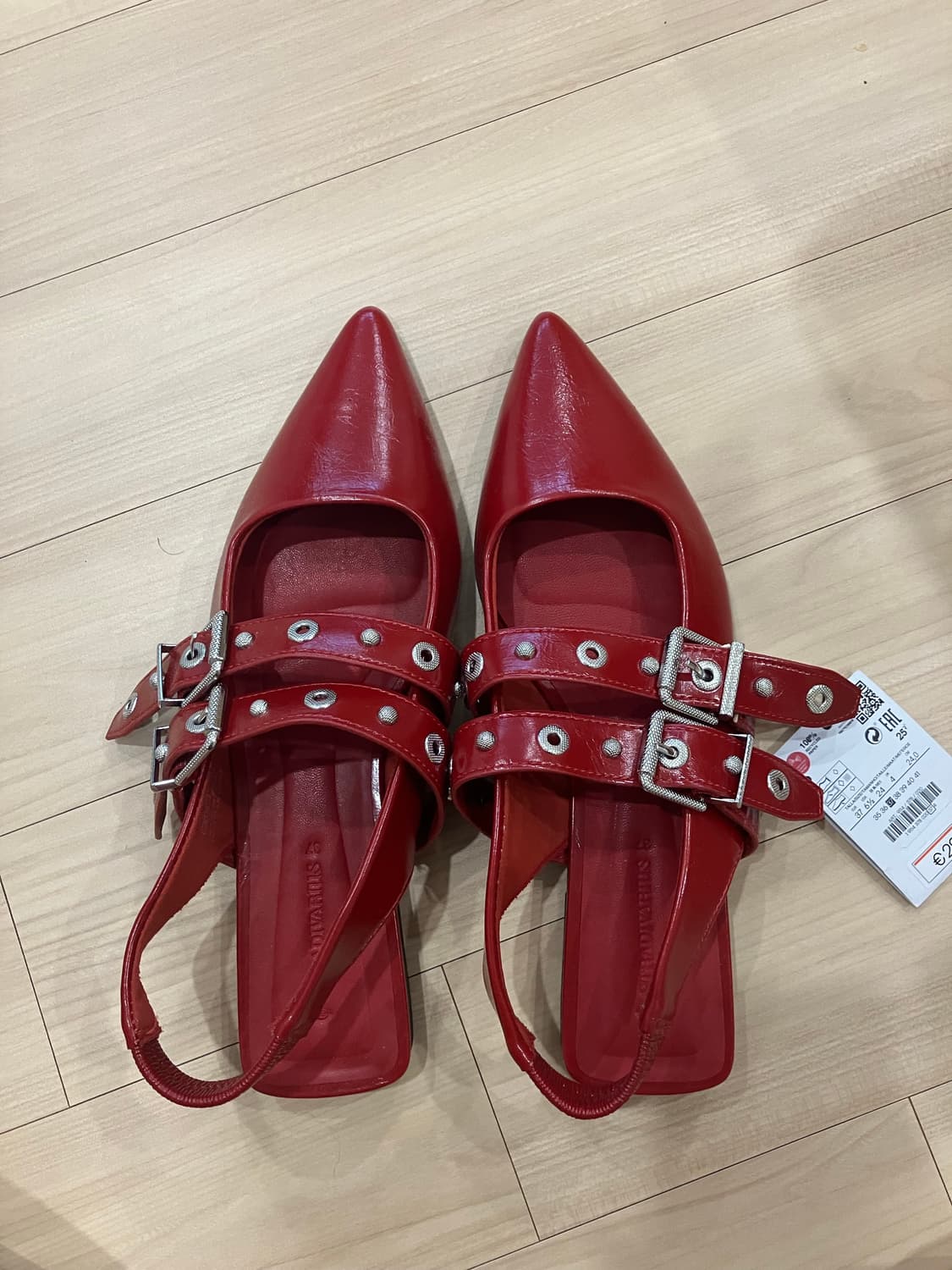 Stradivarius red 레드 슈즈 발레 플랫슈즈 스트라디바리우스 상품이미지1