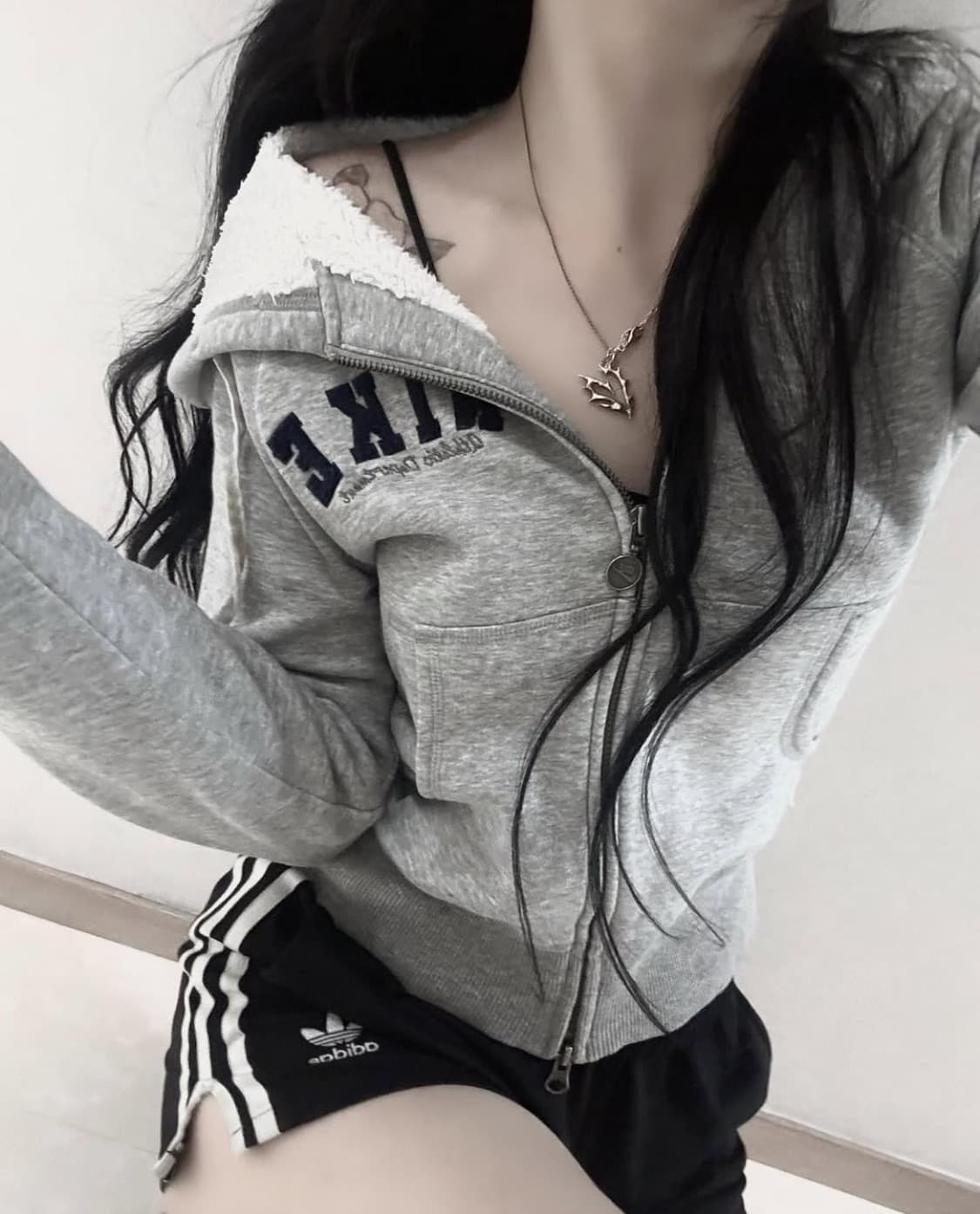 나이키 딱붙핏 투웨이 후드집업 상품이미지1