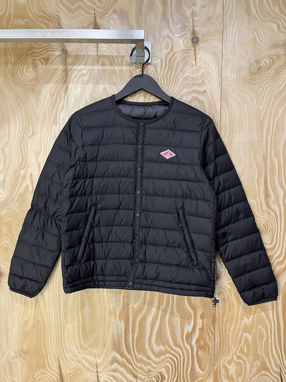 단톤 17f/w 크루 넥 이너 다운 상품이미지1