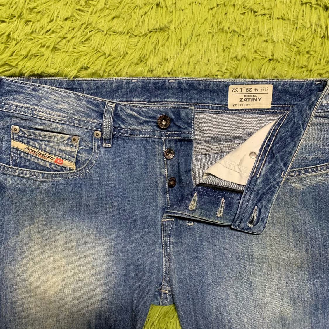 [표기 29, 실측 33] 디젤 ZATINY 스트레이트핏 데님팬츠 상품이미지4