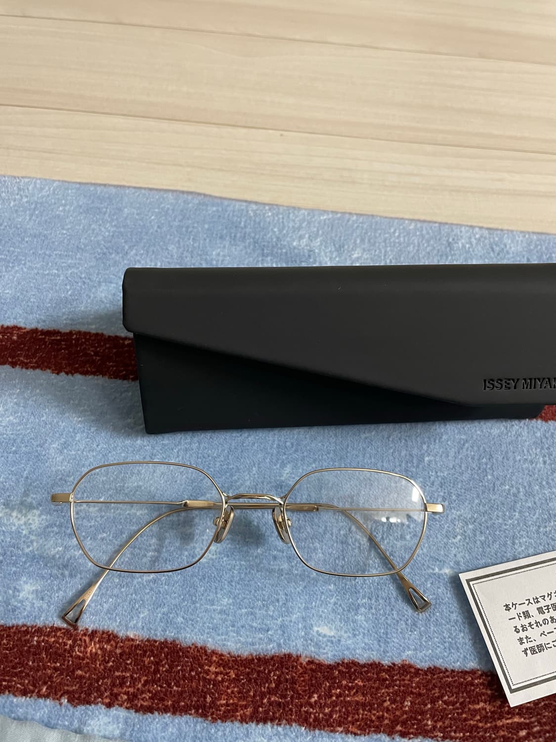 금자안경 x 이세이미야케  상품이미지1