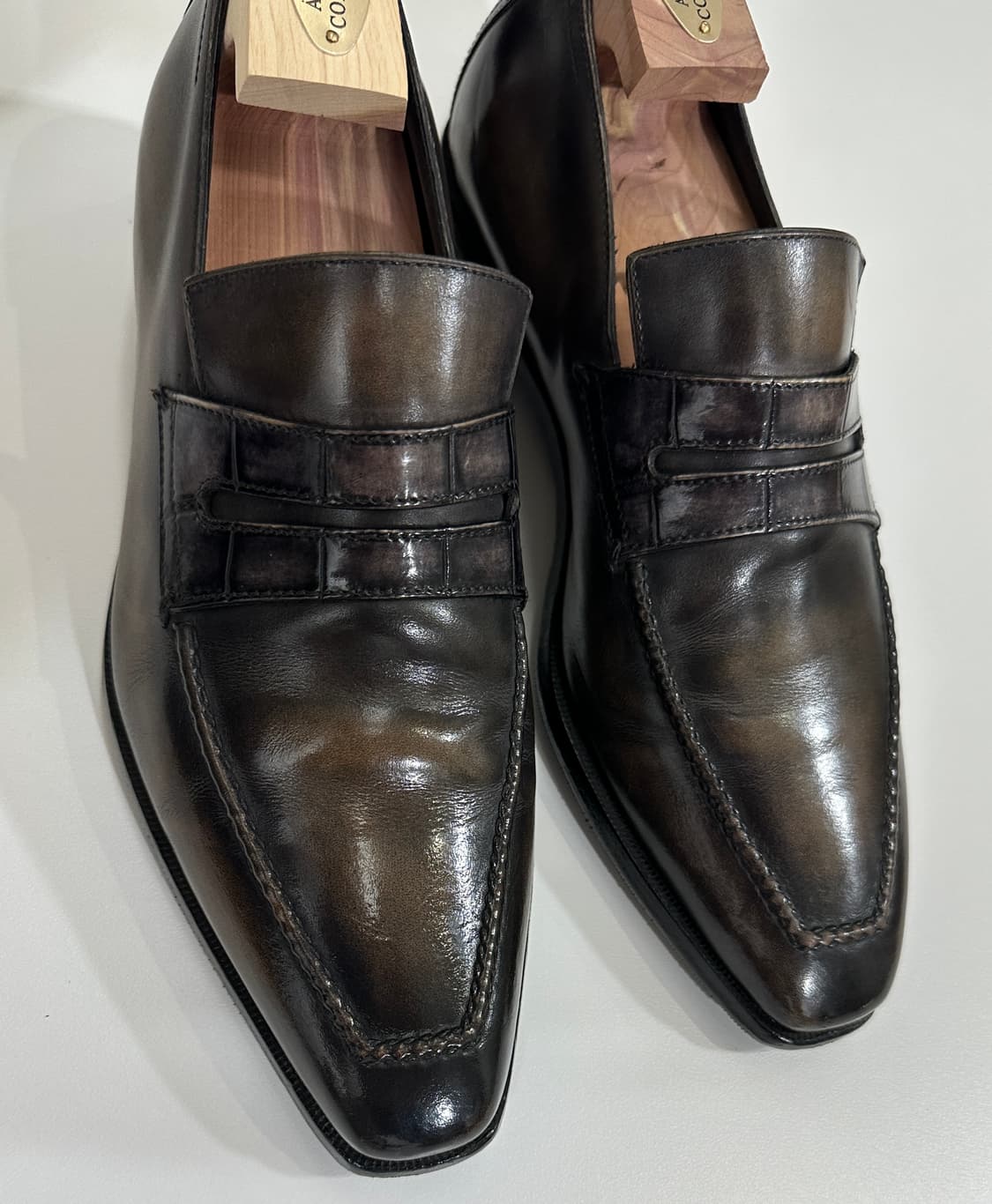 벨루티 가죽 로퍼 악어가죽 트림  상품이미지7