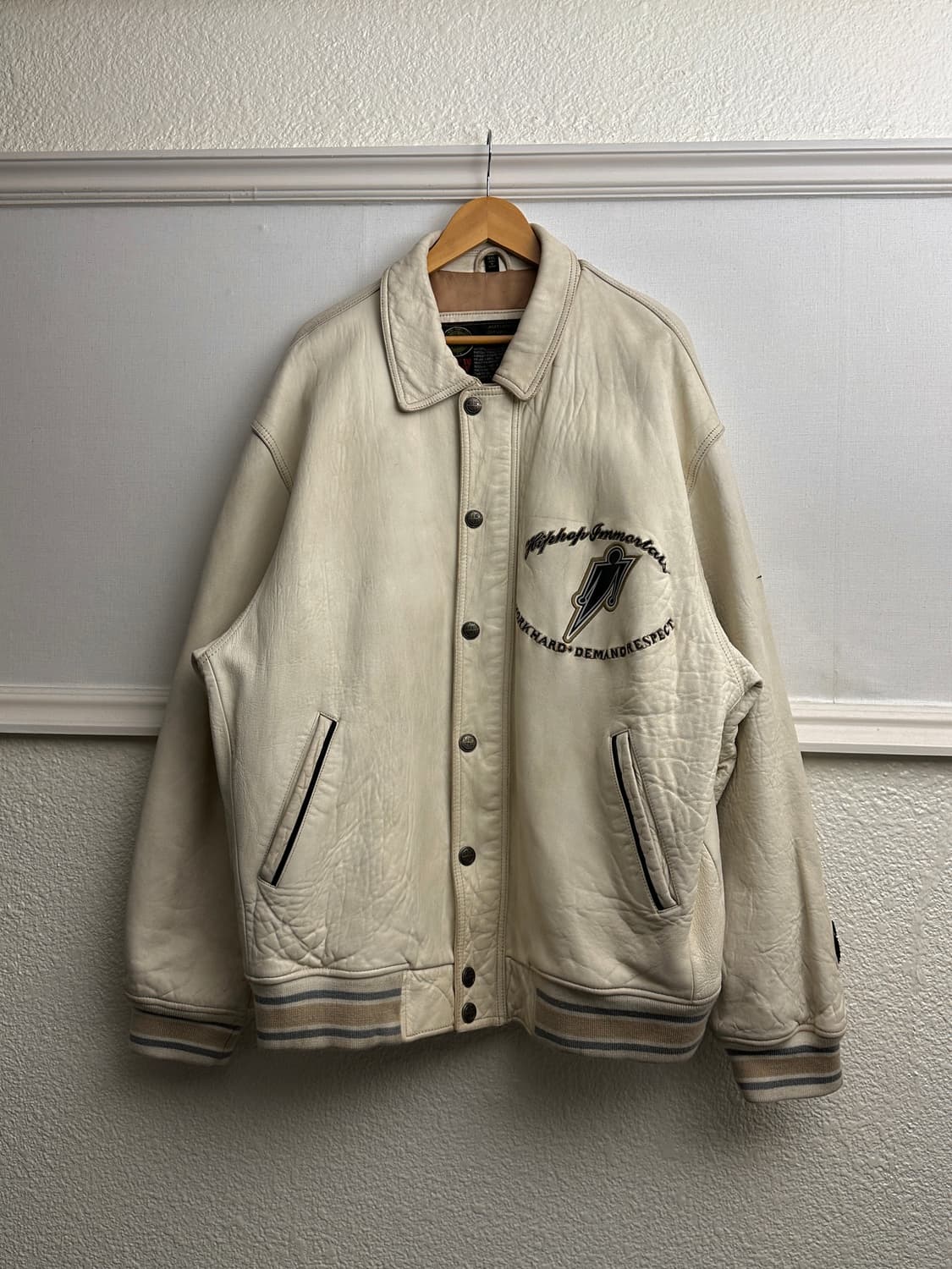 UB Tuff "Mic drop" 콜로서스 오버 레더 자켓 상품이미지7