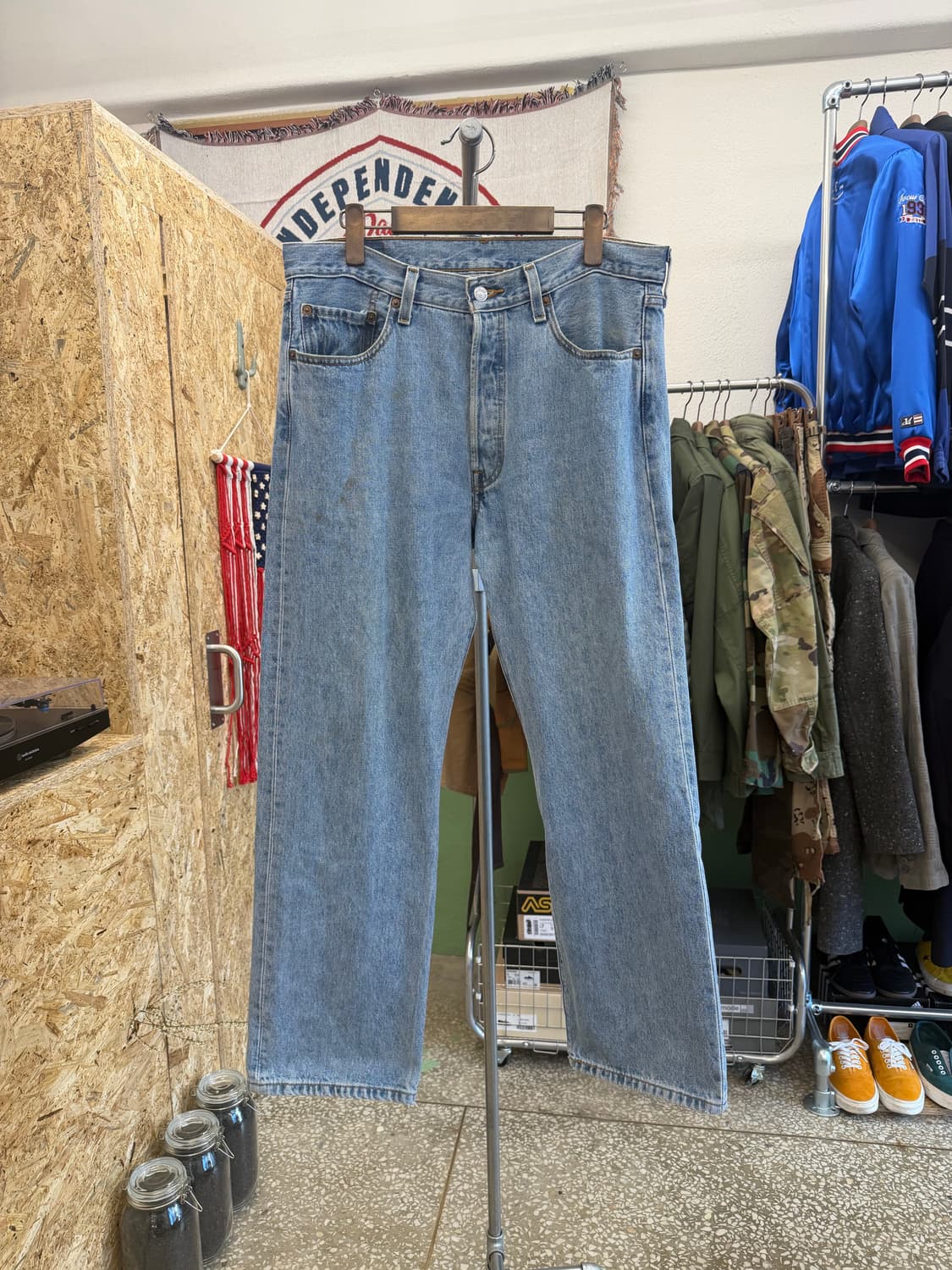 90‘s 리바이스 501 연청 데님 팬츠 상품이미지2