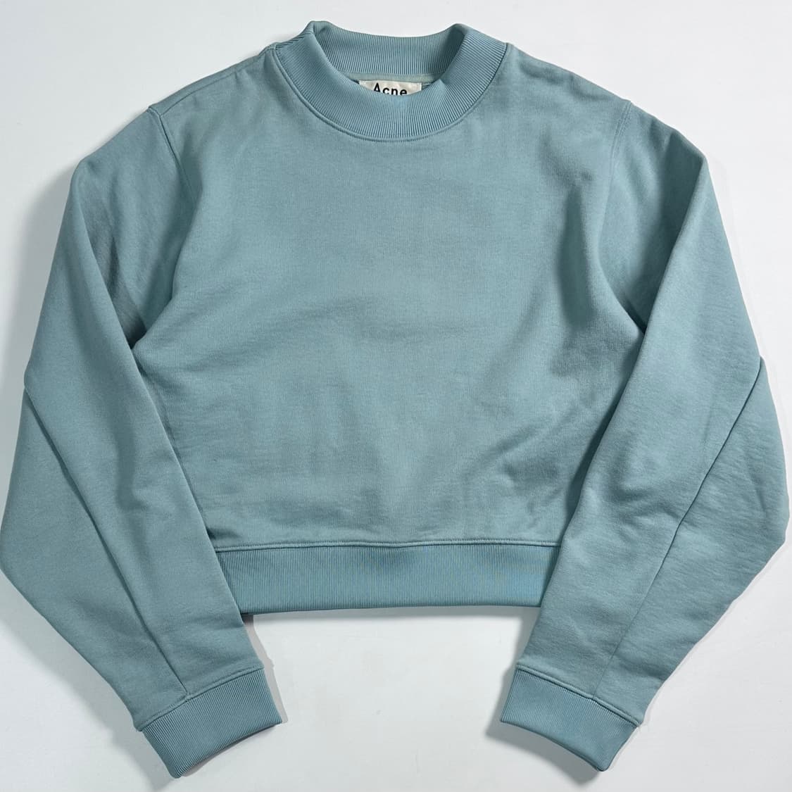 아크네 스튜디오 크롭 지퍼 디테일 맨투맨  상품이미지1