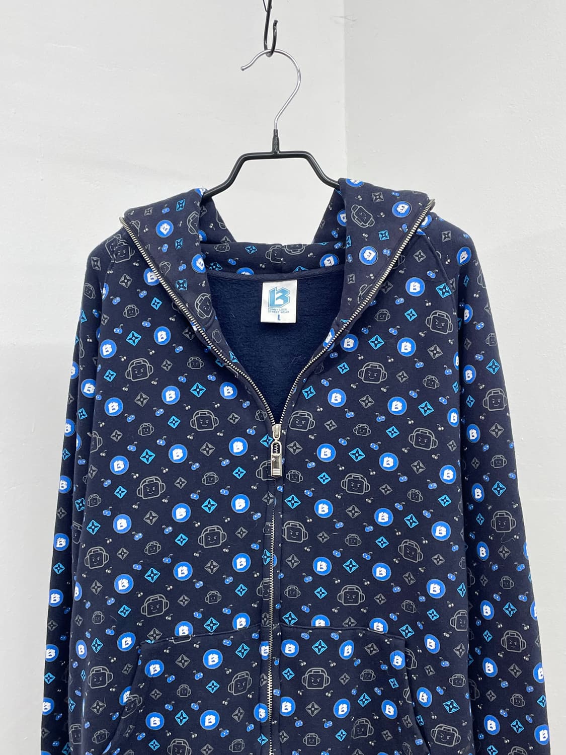 뱅크 모노그램 패턴 헤비 후드집업 상품이미지7