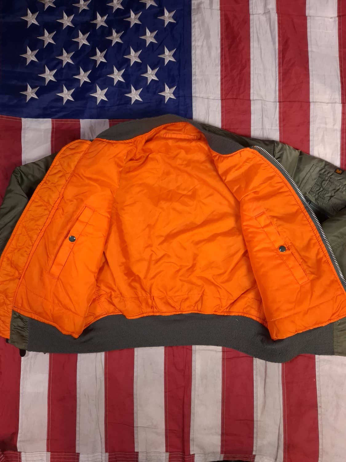 오리지날 미국제조 알파사 미공군 민수용 MA-1 항공점퍼 상품이미지8