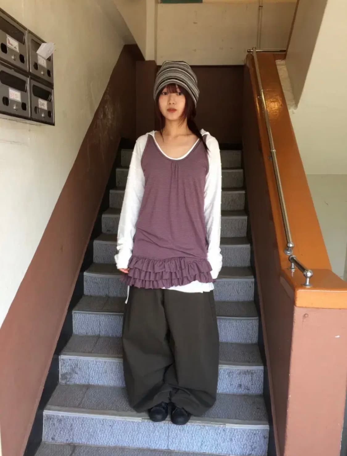 프릴 스트라이프 슬리브리스 원피스/단가라 프릴 유넥 후드티 상품이미지2