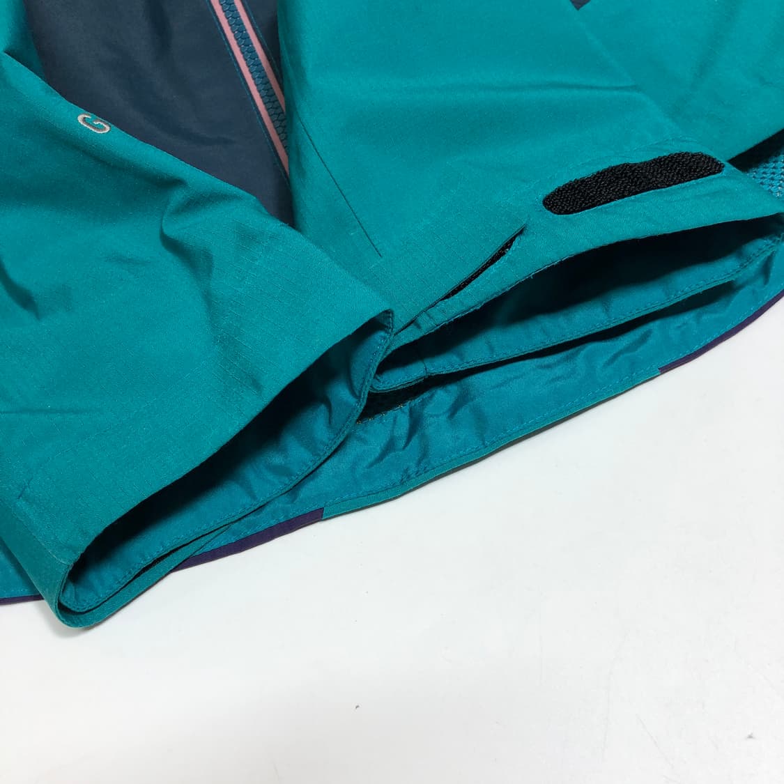 블랙야크 고어텍스 바람막이 m 상품이미지7