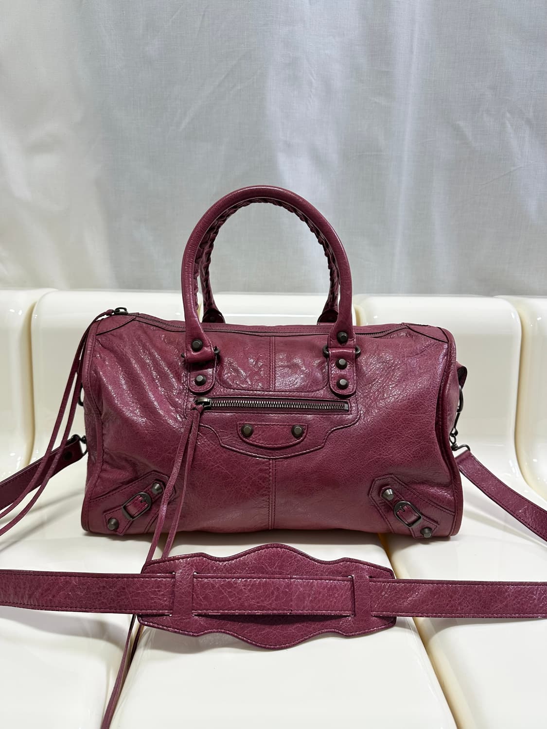 [A 정품] 발렌시아가 시티 모터백 트위기 버건디 상품이미지7