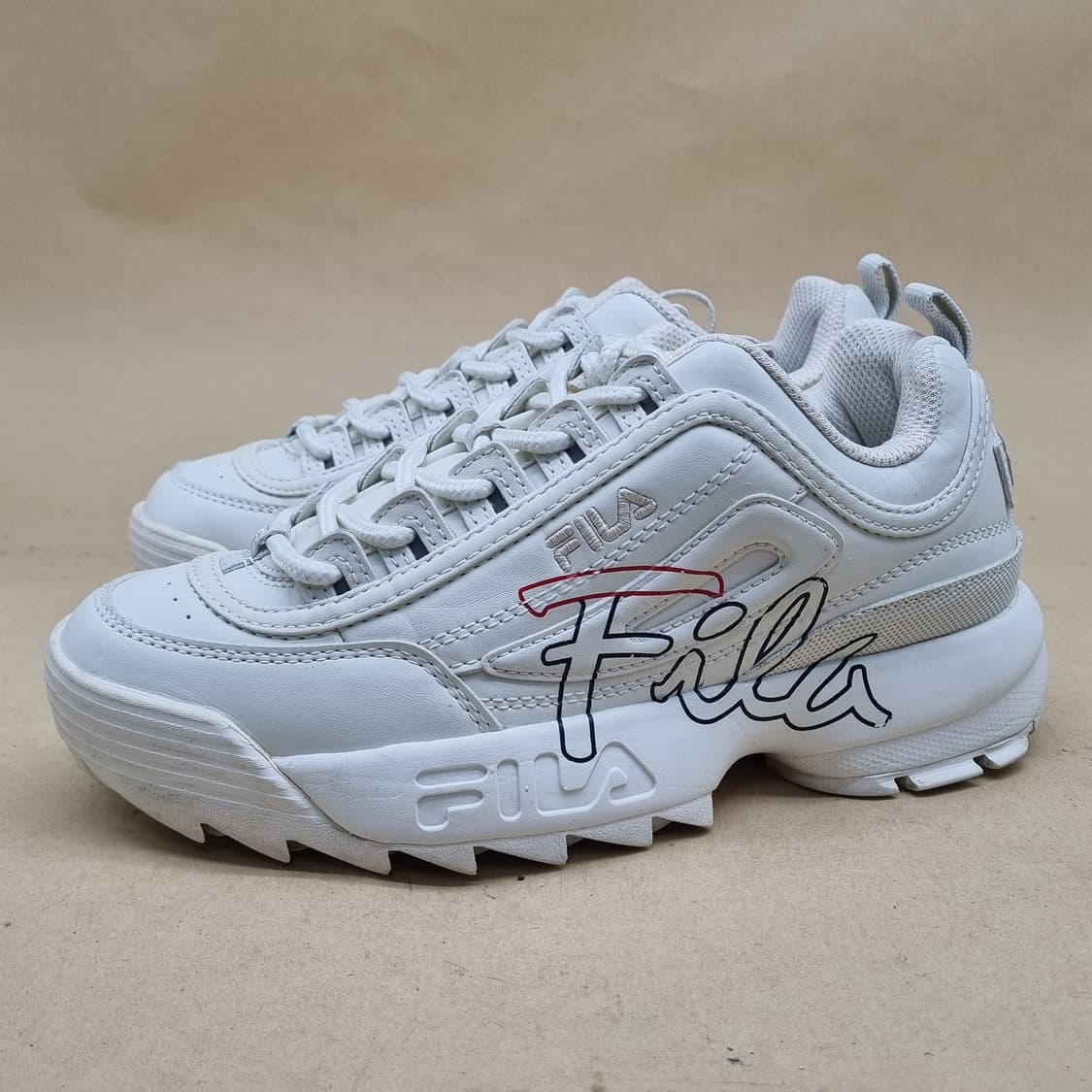 휠라 디스럽터2 운동화255 상품이미지1