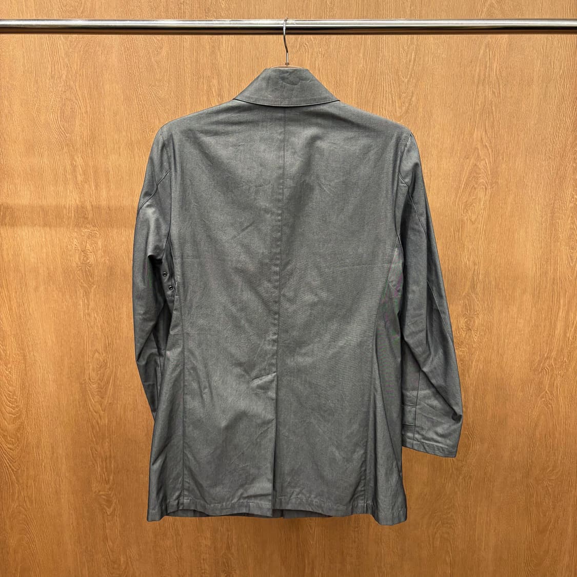 버버리 블랙 라벨 코튼 미디 트렌치 코트 싱글 버튼 디테일 차콜 그레이 상품이미지3