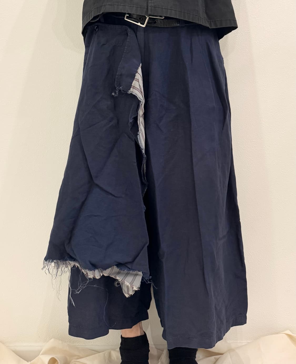 요지야마모토 21SS 랩 레이어드 하카마 팬츠 상품이미지6