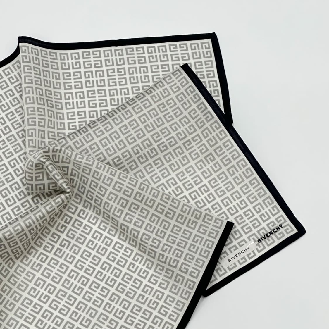 (새상품) givenchy / 지방시 쁘띠스카프 손수건 상품이미지1
