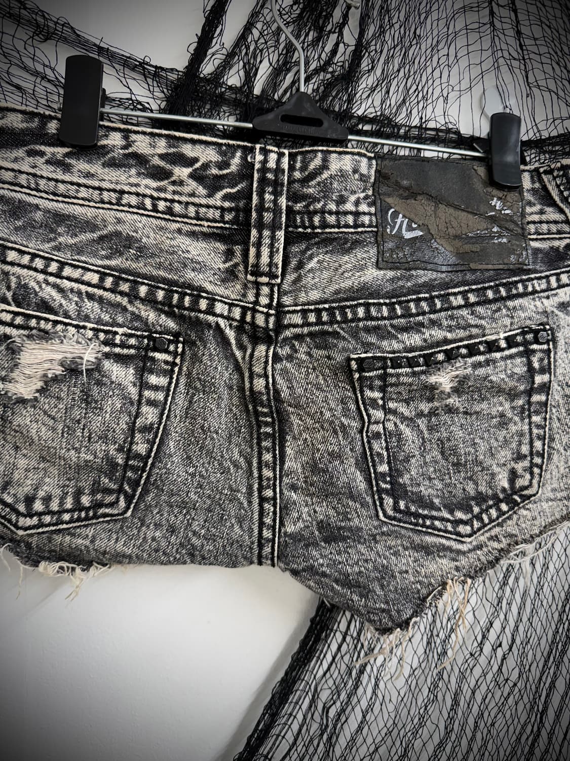 Damaged washing dark denim shorts 상품이미지5