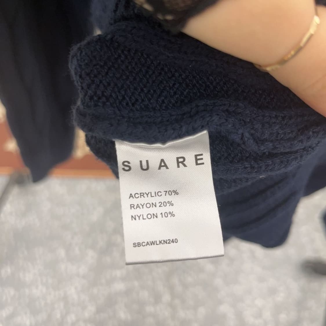 수아레 모던 캐주얼 케이블 꽈배기 니트 L C08919 상품이미지6