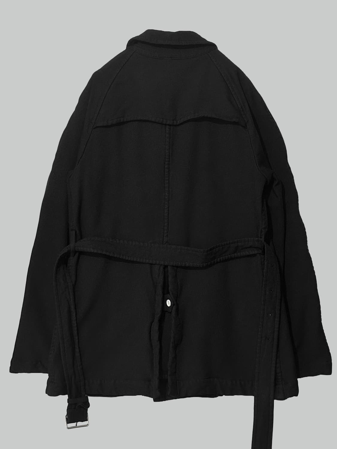 꼼데가르송 블랙 축융 폴리 코트 상품이미지3