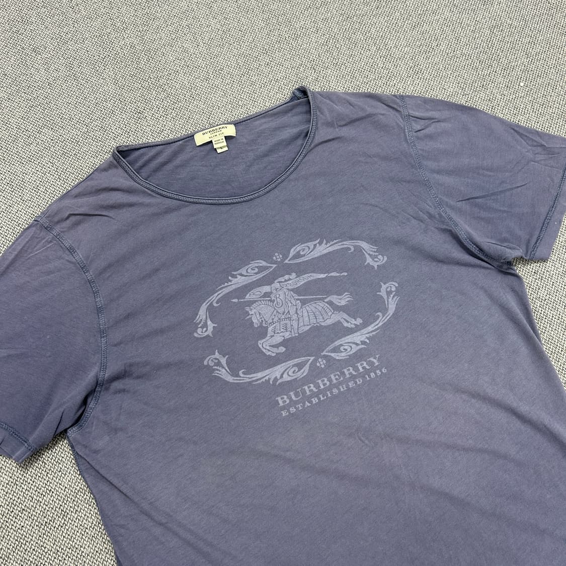 버버리 워시드 블루 기마로고 반팔(L) 상품이미지3