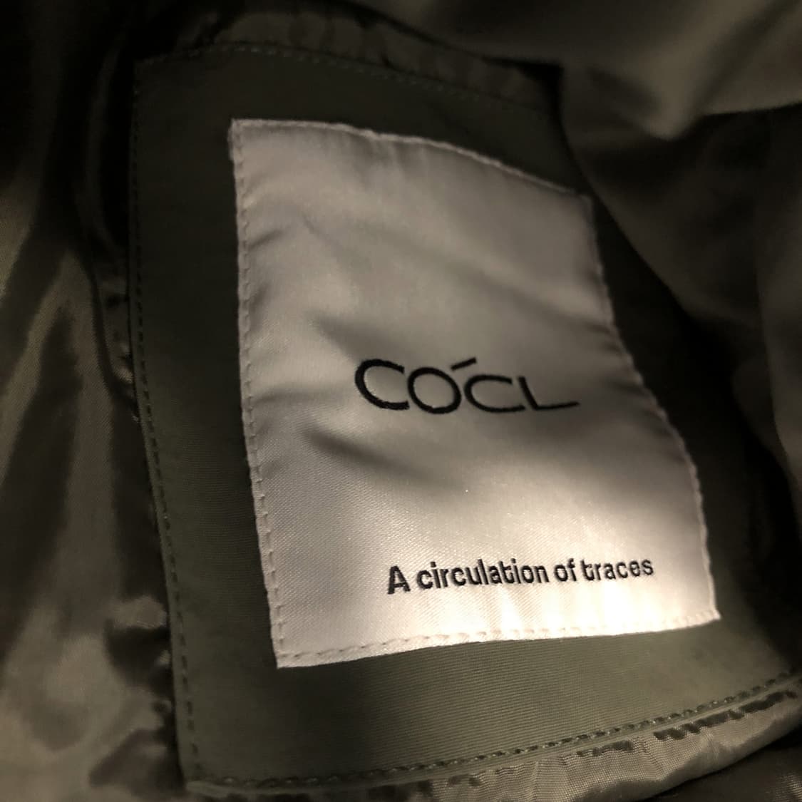 커스텀어클락 커브드 항공 투웨이패딩 L  상품이미지6