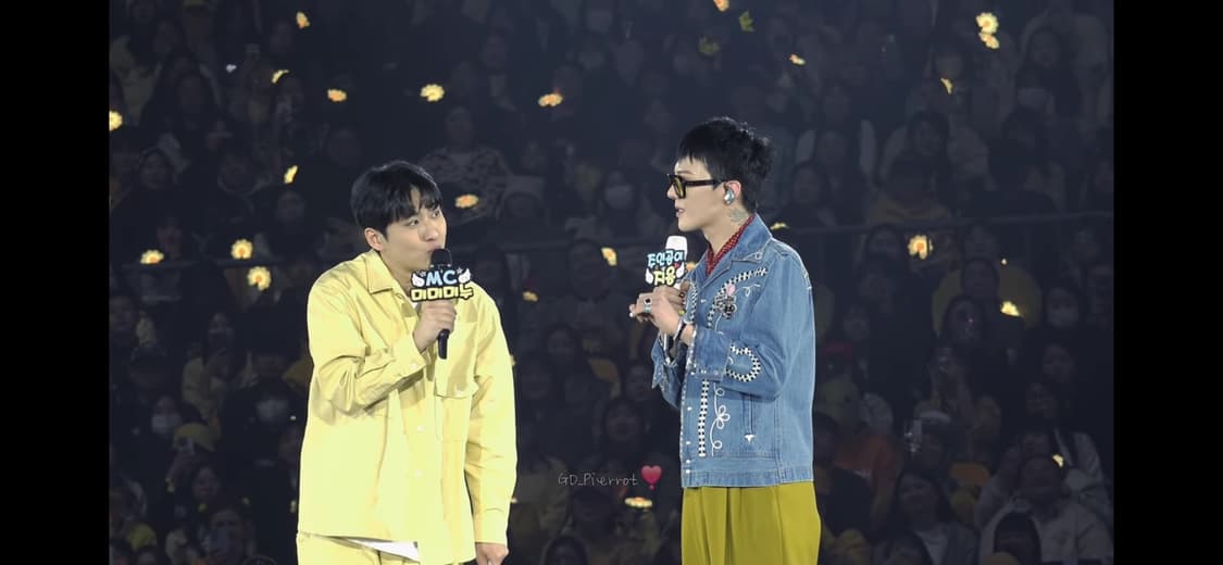 지드래곤(최근)볼레로 빈티지 데님자켓팔아요(구할수없는상품) 상품이미지4